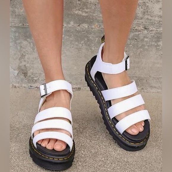 Dr. Martens Size 8 Blaire Hydro platform sandals in white leather - Picture 2 of 8